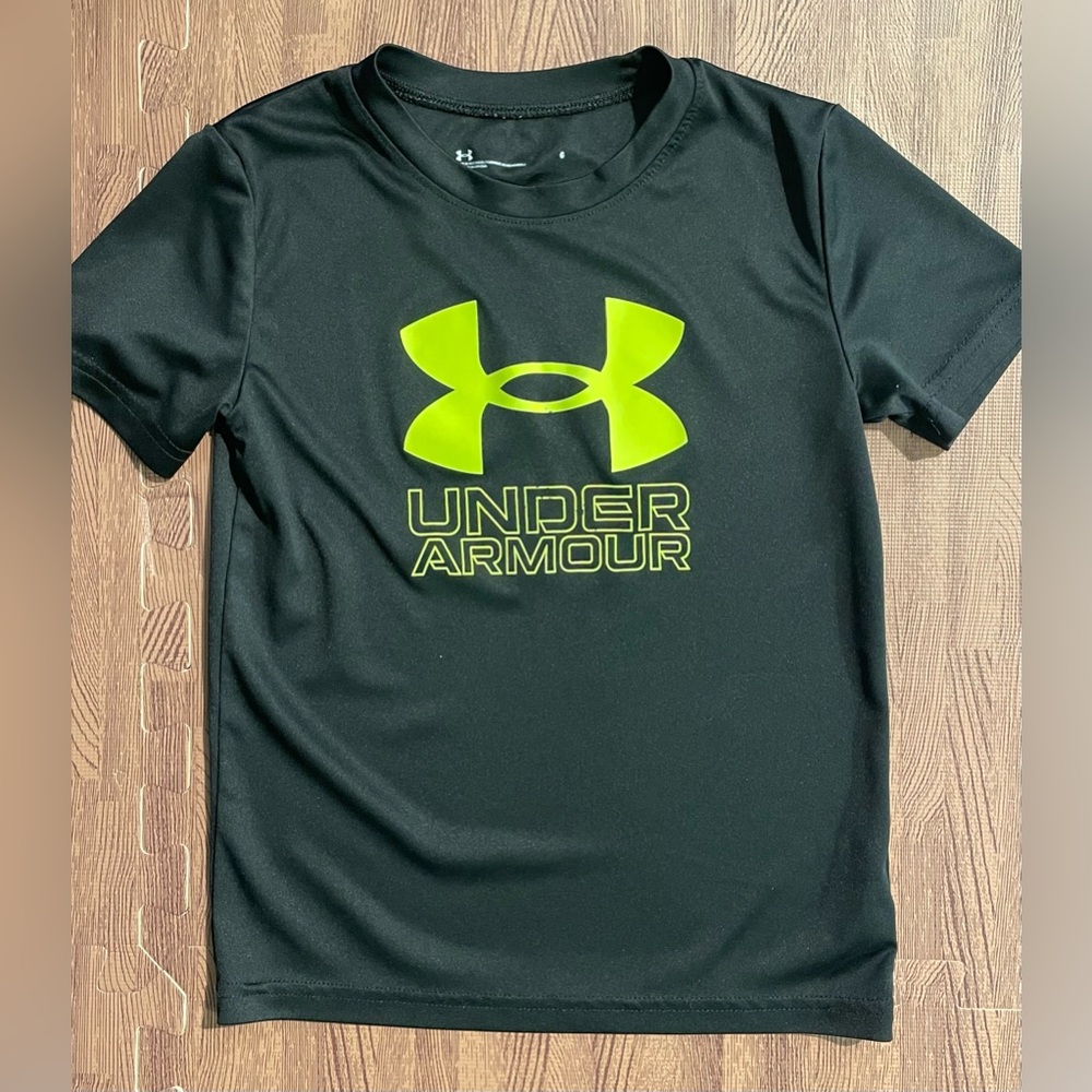 Under Armour Kids Tech Tee *Great Cond* Size 6